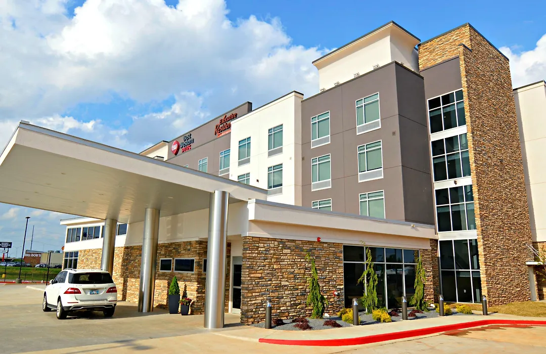 Best Western Plus Executive Residency Oklahoma City I-35-1